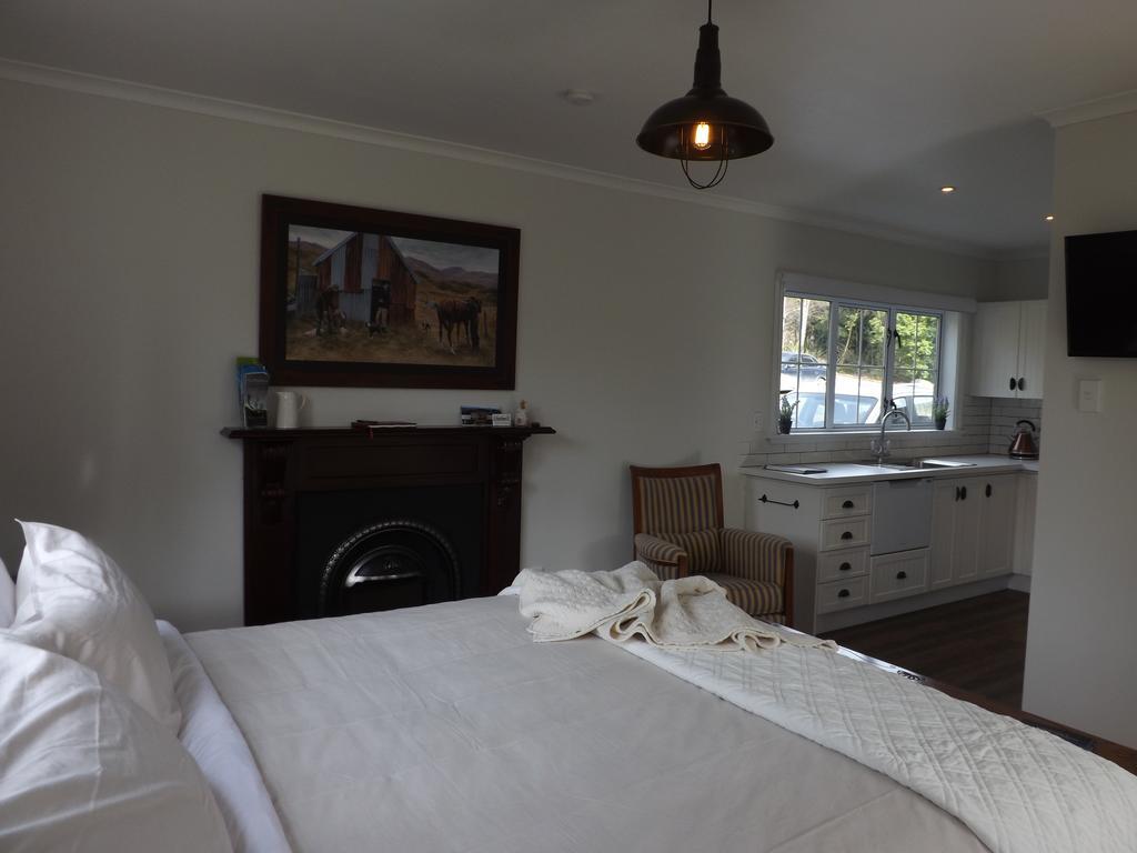 Karetu Downs Farm Stay Hawarden Bagian luar foto