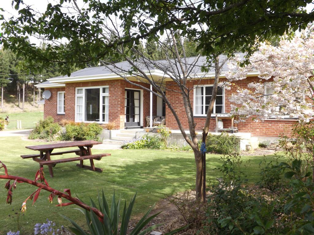 Karetu Downs Farm Stay Hawarden Bagian luar foto